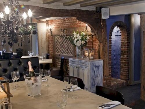 The Blue Anchor 3* Feering